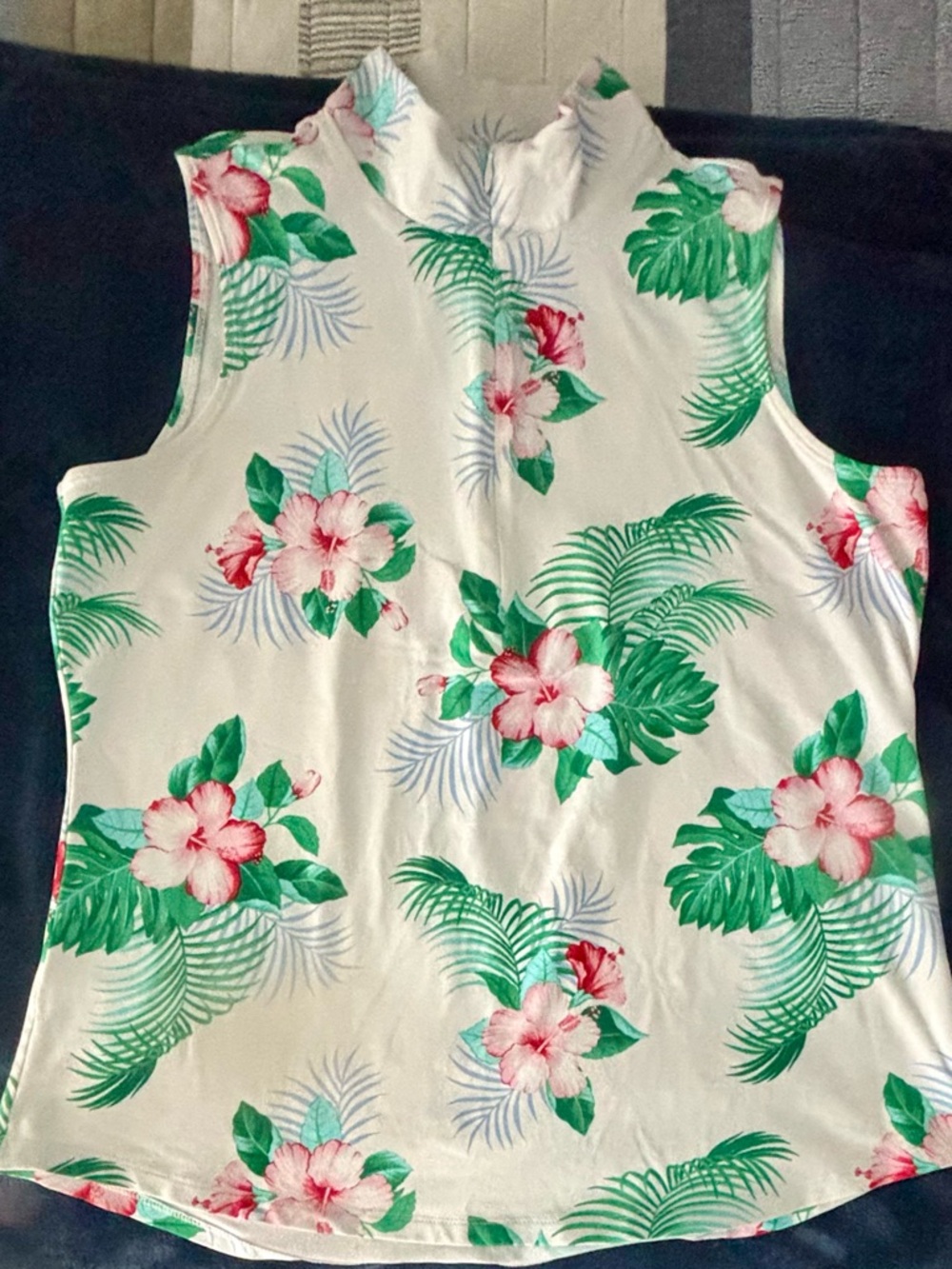 Tommy Bahama Cream Floral Tropical Sleeveless Shell